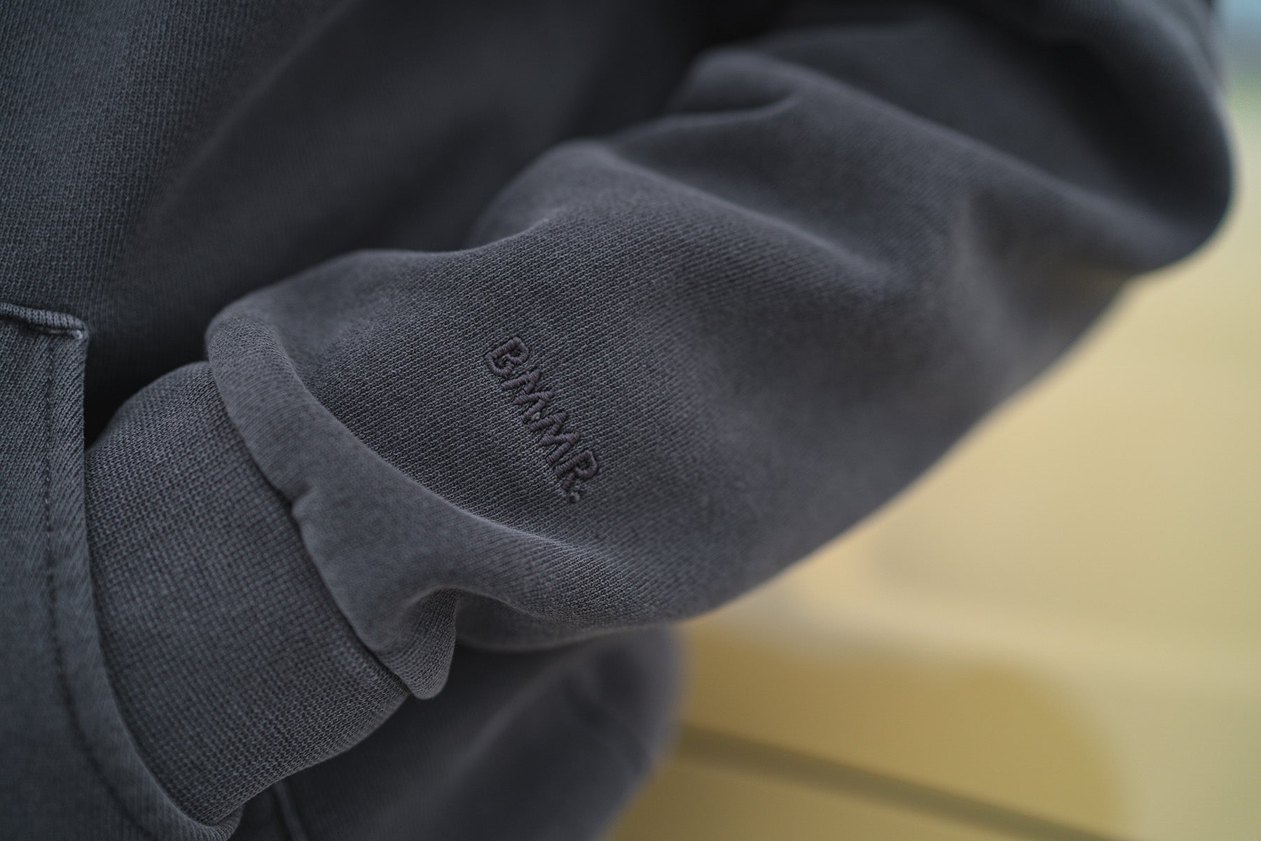 BMMR. Shadow Block Pullover